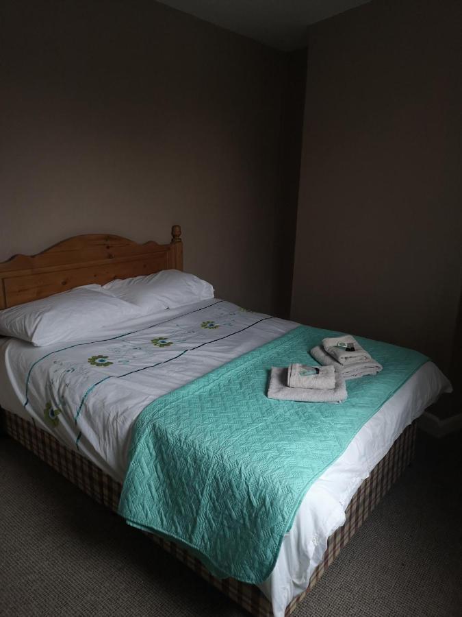 The Plough Inn Snaith 外观 照片